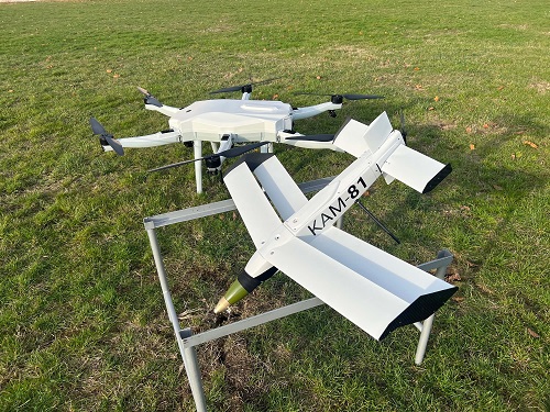 Fixed-wing kamikaze drone armed with an Aerial Bomb 81 mm.