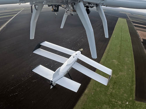 Fixed-wing kamikaze drone armed with an Aerial Bomb 81 mm.