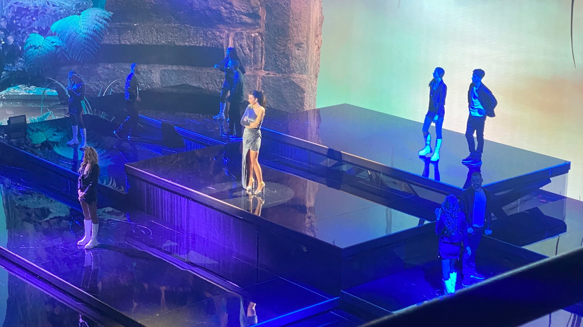 PR-DC Robots and Gadgets